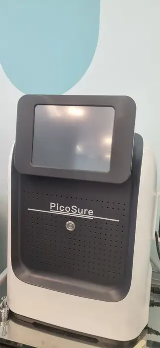 استخدام اپراتور لیزر کیوسویچ با تجربه جهت کلینیک در نیاوران تهران