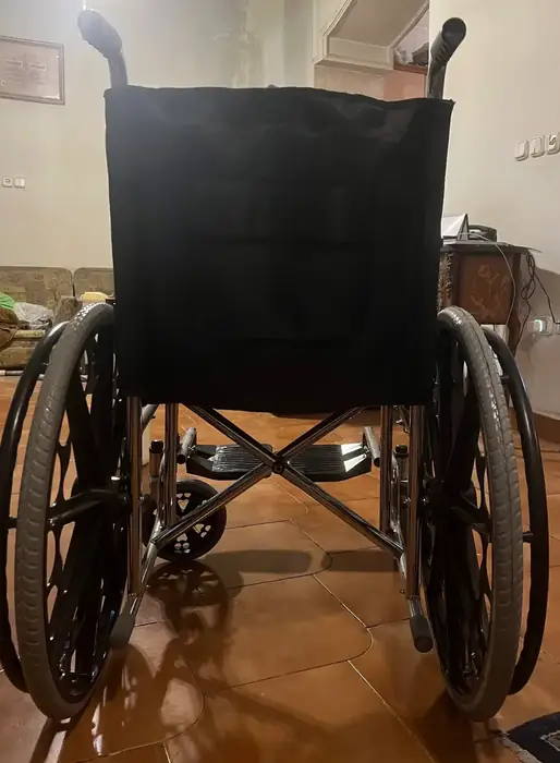 فروش صندلی چرخدار دستی و تجهیزات پزشکی در تهران