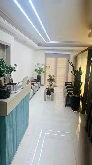 استخدام پزشک زیبایی خانم مسلط به تزریقات زیبایی جهت مطب معتبر در کرج