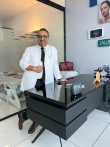 استخدام دستیار پزشک زیبایی جهت مطب معتبر در فردیس کرج