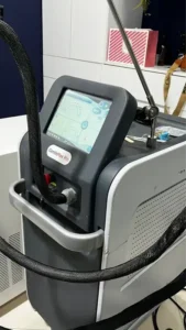 استخدام اپراتور لیزر جهت کلینیک تخصصی پوست و مو در یزد