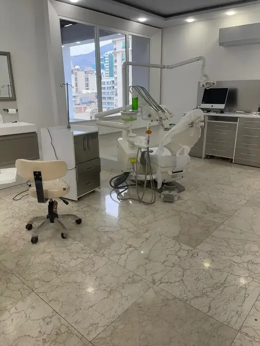 استخدام دستیار و منشی جهت کلینیک دندانپزشکی در سعادت‌آباد تهران