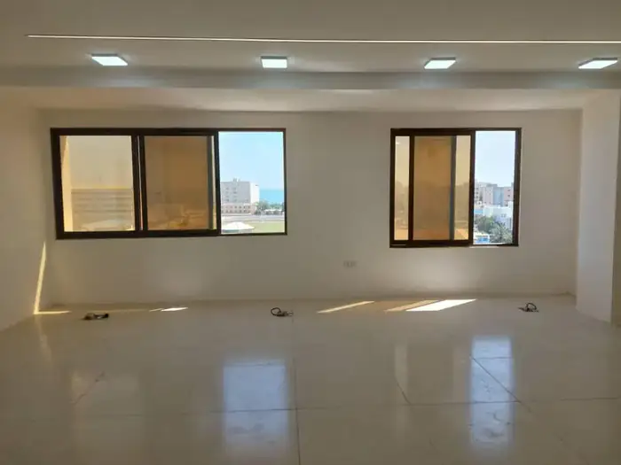 اجاره واحد 136متری فلت مناسب مطب در بندرعباس