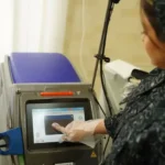 استخدام اپراتور لیزر با دستگاه دکا در کرمانشاه