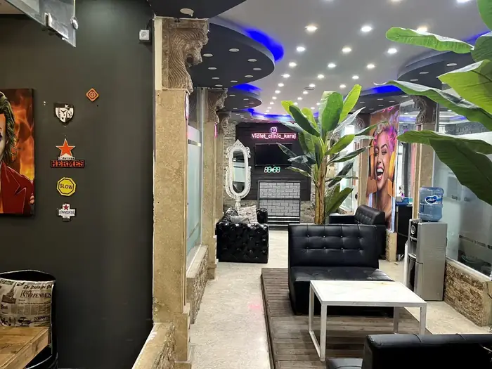 استخدام اپراتور لیزر جهت کلینیک پوست و مو در فردیس کرج