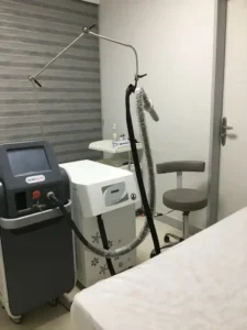 استخدام اپراتور لیزر خانم جهت کلینیک زیبایی معتبر در محدوده سرسبز تهران