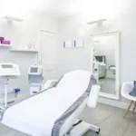 استخدام نیروی پذیرش جهت کلینیک زیبایی تازه تاسیس در شهر صدرا استان فارس