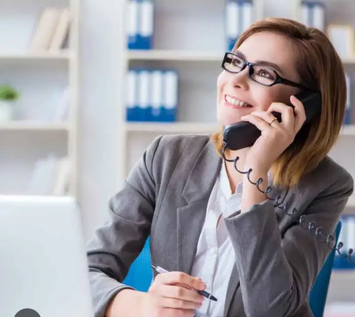 استخدام منشی و مسئول پذیرش جهت کلینیک در بوشهر