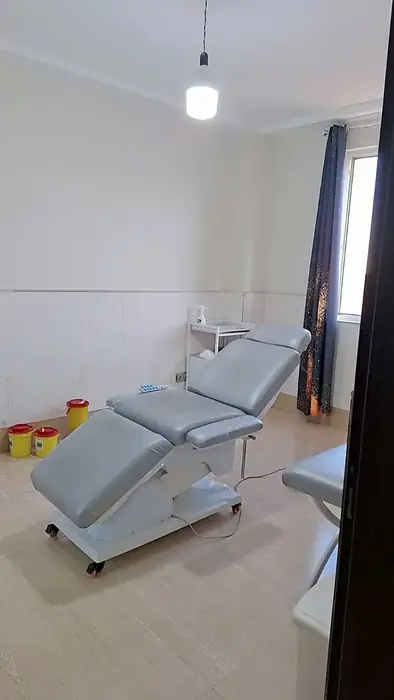 اجاره اتاق 16متری از کلینیک پزشکی در خیابان آزادگان کرمانشاه