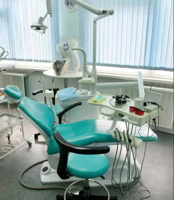 استخدام دستیار و منشی جهت کلینیک دندانپزشکی در استان فارس