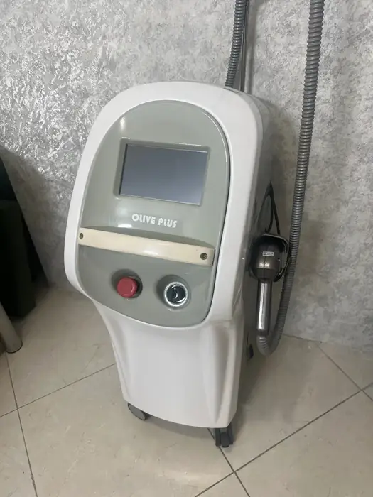 استخدام اپراتور لیزر جهت کلینیک خوشنام در شرق تهران