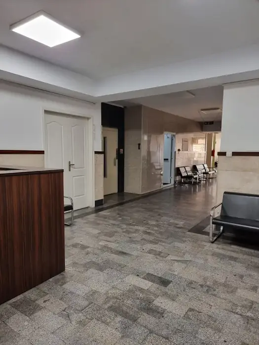 استخدام منشی جهت اورژانس درمانگاه شبانه‌روزی واقع در سعادت‌آباد تهران