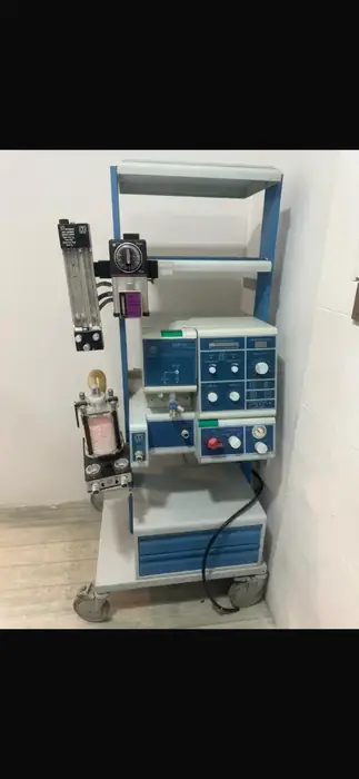 فروش دستگاه بیهوشی استنشاقی مدل لیبرا medec در میدان حر تهران