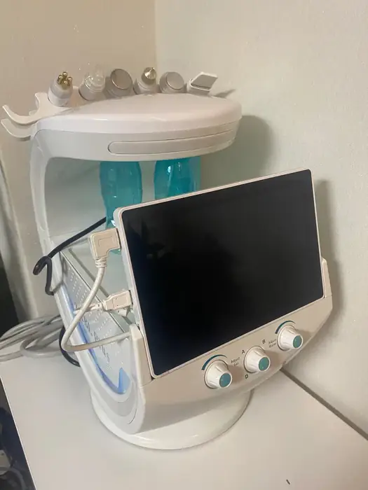 فروش دستگاه هیدرو فیشیال در اصفهان