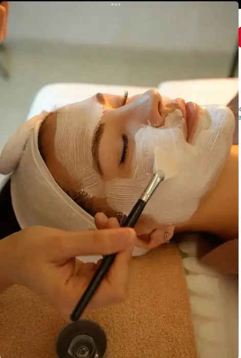 استخدام فیشیالیست جهت کلینیک زیبایی معتبر در شهرقدس تهران