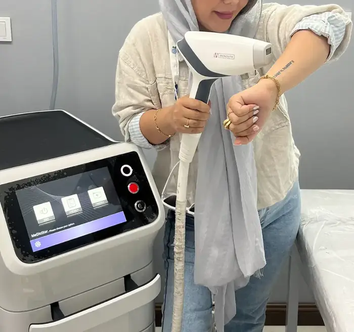 استخدام اپراتور لیزر جهت کلینیک در اصفهان