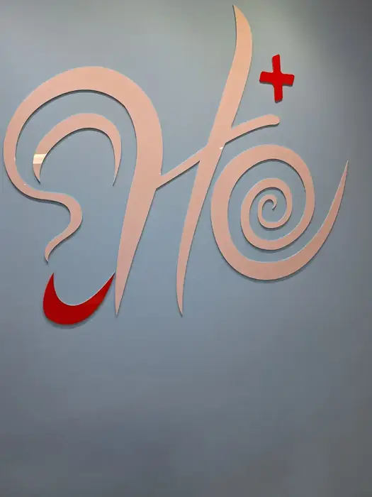 استخدام منشی خانم جهت کلینیک تخصصی و معتبر گوش در تهران