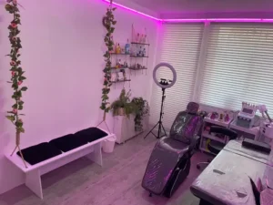 اجاره یک لاین از مطب پوست و مو در ارومیه