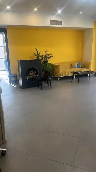 استخدام منشی جهت مطب زیبایی در بلوار اندرزگو تهران