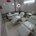 اجاره تخت و اتاق مجزا از مطب زیبایی فعال در صادقیه تهران