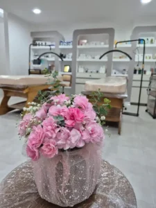 استخدام پزشک زیبایی جهت کلینیک زیبایی مدرن و مجهز واقع در امیدیه خوزستان