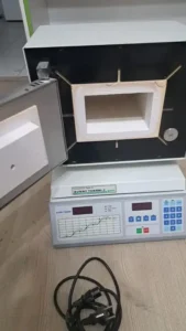 فروش تجهیزات لابراتوار دندانسازی در تبریز