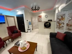 استخدام اپراتور لیزر آقا جهت کلینیک زیبایی واقع در تهرانپارس غربی تهران