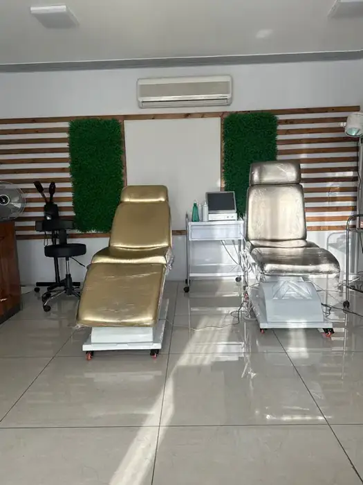 استخدام اپراتور لاغری جهت کلینیک زیبایی در تبریز