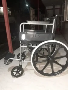 فروش ویلچر کاملا سالم و استفاده نشده در بابل استان مازندران