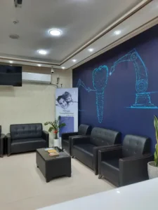 استخدام دستیار و منشی جهت مطب دندانپزشکی معتبر در آبادان