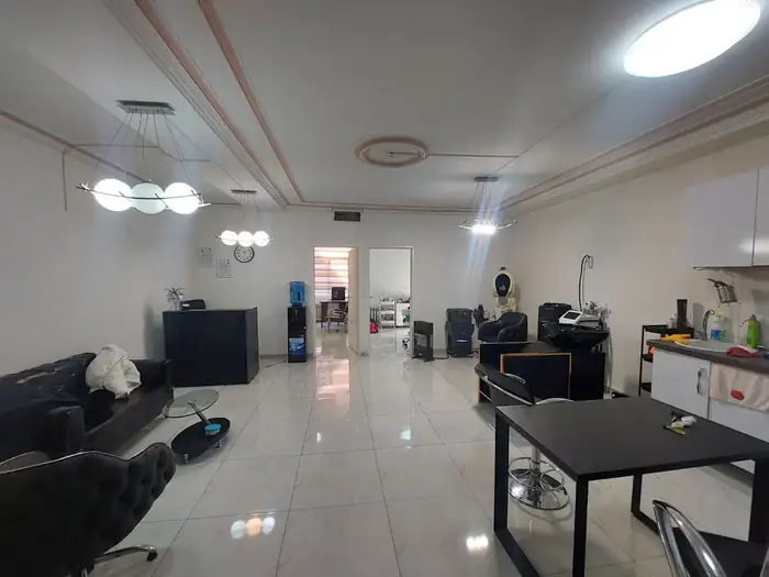 اجاره واحد 70متری اداری مناسب مطب در بلوار آیت الله کاشانی تهران