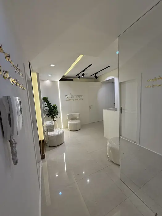 استخدام پزشک زیبایی یا عمومی دارای پروانه جهت مرکز لاغری نیل شیپ بادی در اصفهان