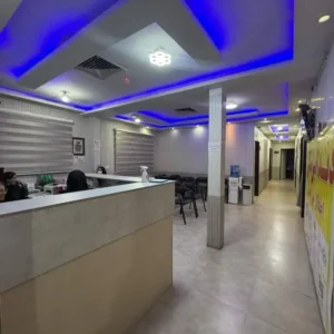 استخدام دندانپزشک دارای پروانه مسلط به امور روتین جهت کلینیک مجهز در کرج