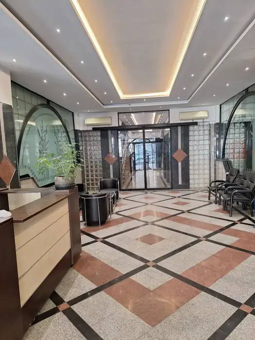 اجاره واحد 110متری مناسب مطب در ونک تهران