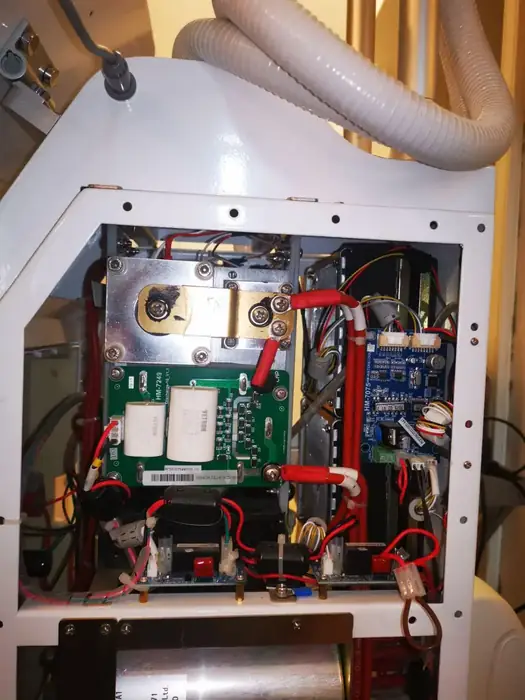 تعمیر دستگاه لیزر موهای زائد و تجهیزات زیبایی در مشهد