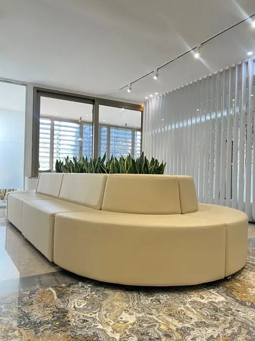 اجاره یک اتاق لوکس با امکانات و تجهیزات کامل از کلینیک زیبایی در زعفرانیه تهران