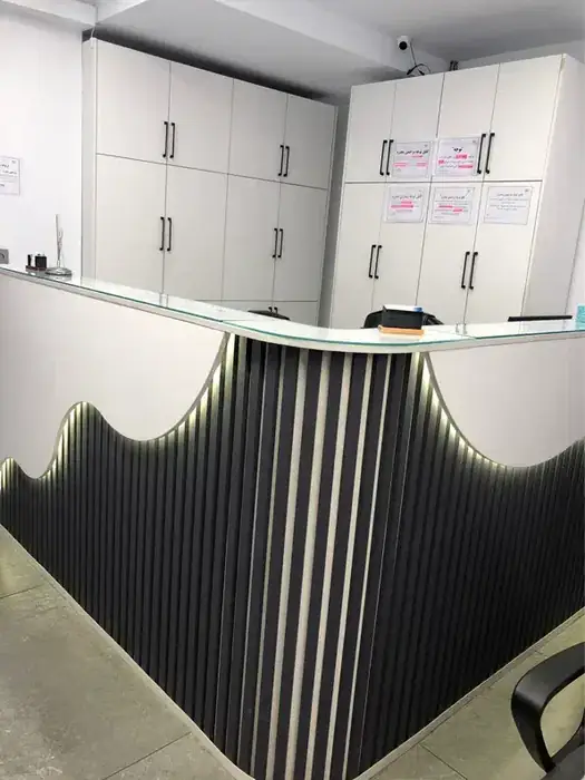 استخدام مسئول پذیرش جهت کلینیک دندانپزشکی خوشنام در غرب تهران