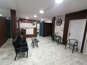 اجاره دو اتاق از مطب در کلینیک پزشکی و درمانی واقع در رباط‌کریم تهران