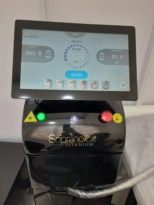 تعمیر کلیه تجهیزات پزشکی، آزمایشگاهی و کلینیک زیبایی در ایلام