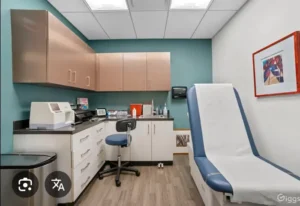 اجاره اتاق 9متری از مطب پزشک زیبایی در فرهنگ شهر شیراز