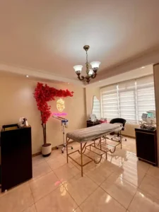 اجاره اتاق 24متری از مطب زیبایی واقع در ولیعصر تبریز