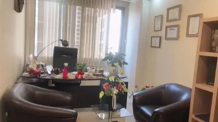 اجاره مطب 85متری مبله از ساختمان پزشکان در جردن تهران