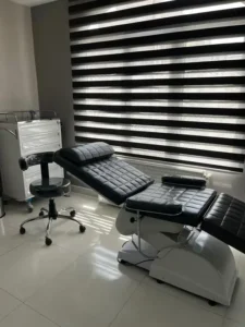 فروش کلیه‌ لوازم و وسایل کلینیک زیبایی در تهران