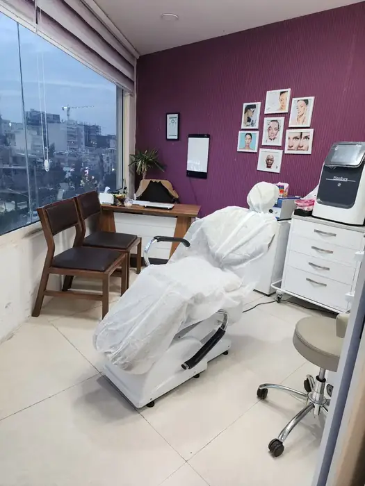 اجاره اتاق 20متری از مطب زیبایی در بکایی قم