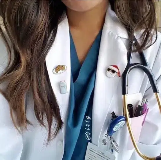 استخدام پزشک زیبایی جهت کلینیک زیبایی در گلسار رشت