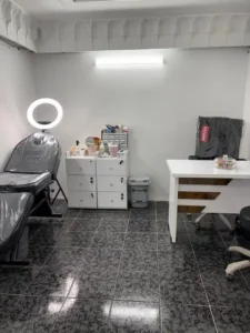 استخدام پزشک عمومی به عنوان مسئول فنی کلینیک زیبایی در اصفهان