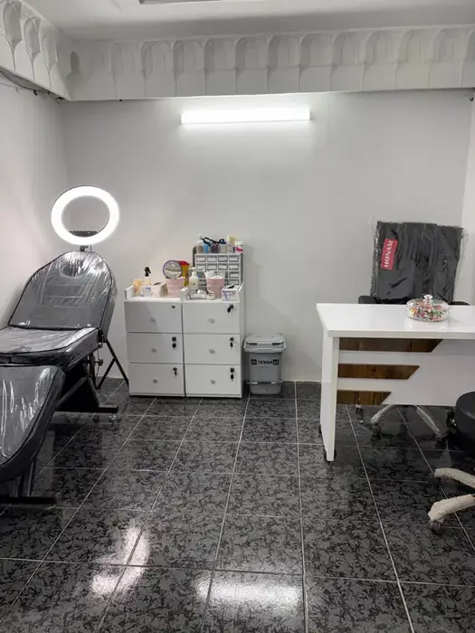 استخدام پزشک عمومی به عنوان مسئول فنی کلینیک زیبایی در اصفهان