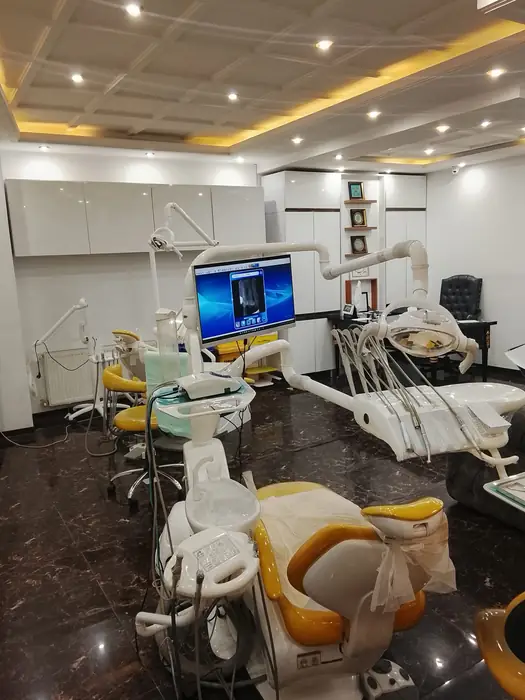 استخدام دندانپزشک مجرب جهت کلینیک باسابقه در دو شعبه تهران و شهرقدس