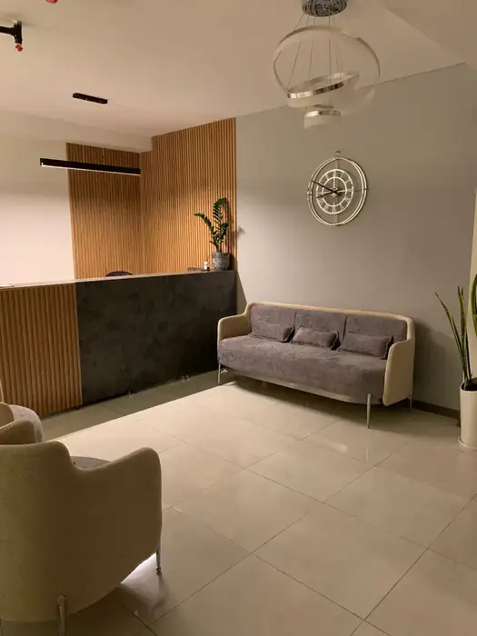 اجاره اتاق 12متری مبله و مجهز از مطب زیبایی در اصفهان