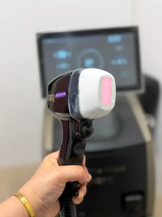 استخدام پزشک عمومی به عنوان مسئول فنی جهت کلینیک زیبایی در ساری